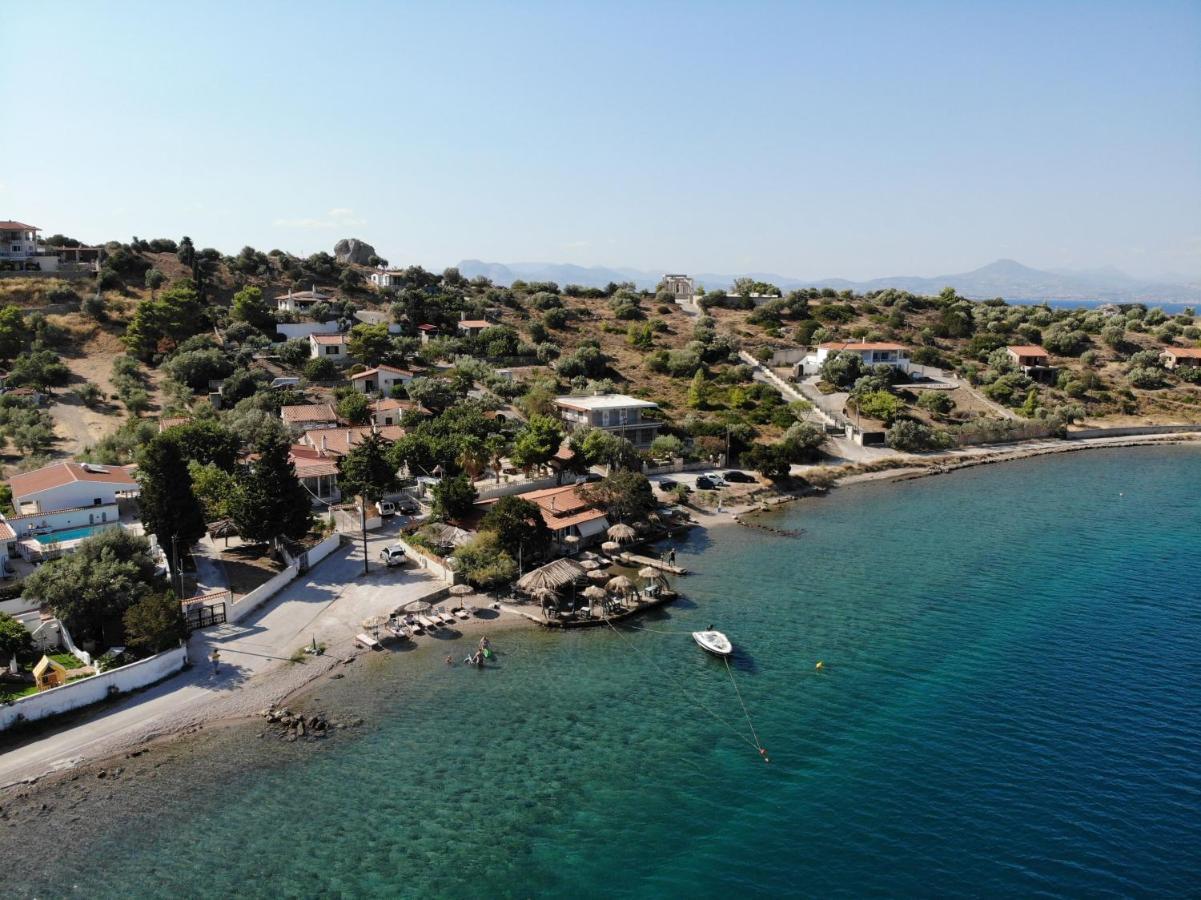 Mantas Bay Hotel Lutráki Kültér fotó