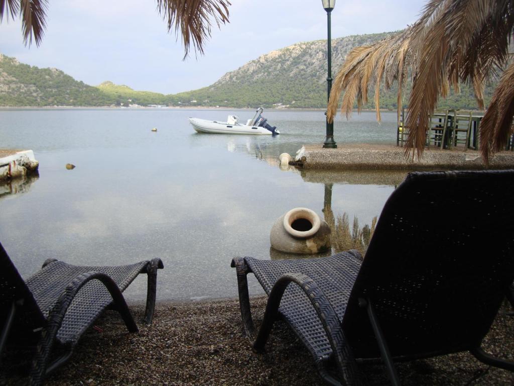 Mantas Bay Hotel Lutráki Kültér fotó